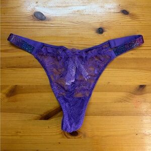 Victorias secret Purple Lace Women's Thong iridescent bling sides medium NWT